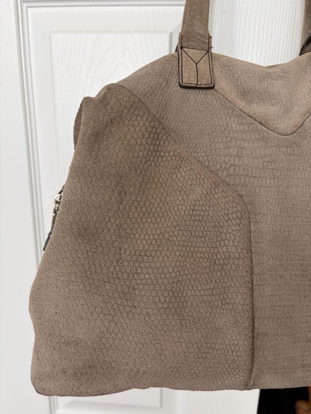 Yves Saint Laurent Grey Suede Handbag - Picture 7 of 16